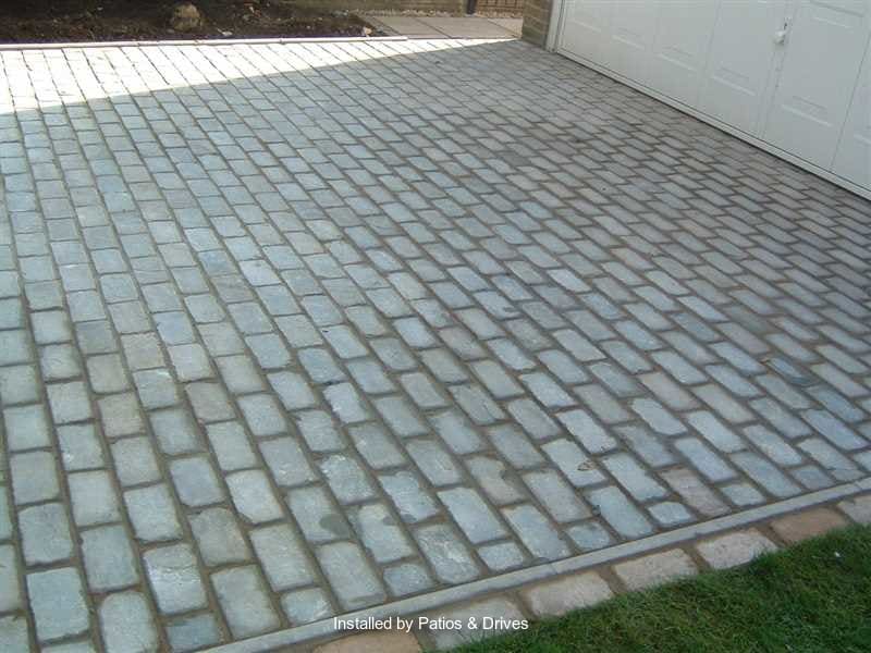 Patios & Drives, R00087 Marshalls Accredited UK Garden & Driveway